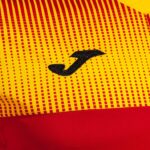Joma 82P4R177 احمر اصفر قميص بأكمام قصيرة مستعر أعظم صديق للبيئة رجال - Image 3