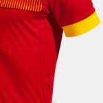 Joma 82P4R177 احمر اصفر قميص بأكمام قصيرة مستعر أعظم صديق للبيئة رجال - Image 4
