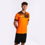 Joma 82P4R181 برتقالي أسود قميص بأكمام قصيرة مستعر أعظم صديق للبيئة رجال - Image 3