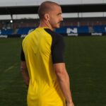 Joma 82P4R3299 أصفر أسود قميص بأكمام قصيرة أكاديمية رابعا رجال - Image 6