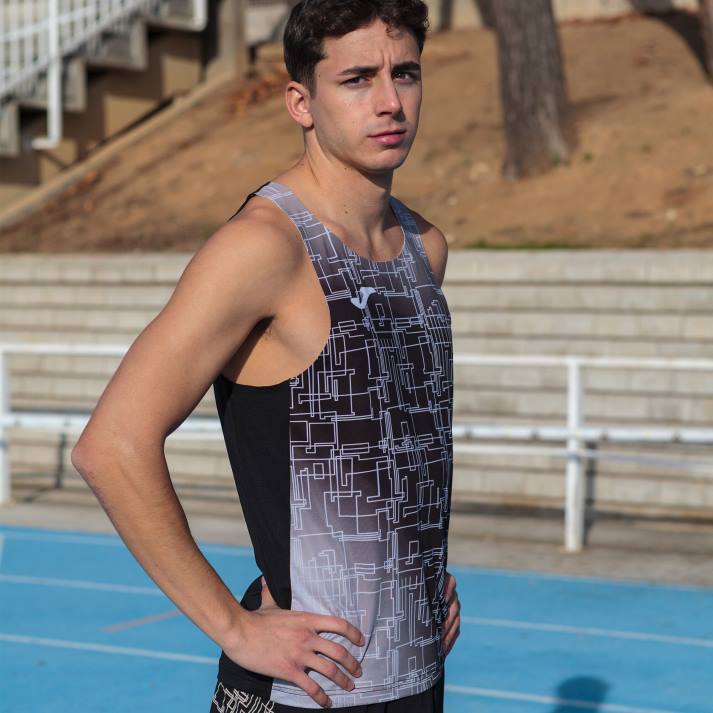 Joma 82P4R1078 أسود النخبة من الدبابات الثامن رجال