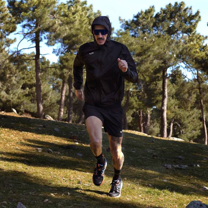 Joma 82P4R1130 أسود سترة المطر r- درب الطبيعة رجال