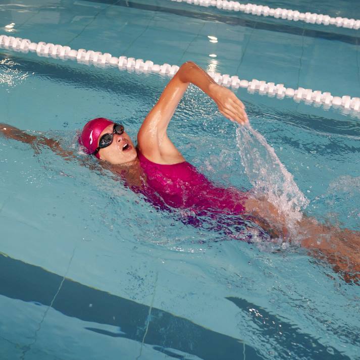 Joma 82P4R1737 ضارب الى الحمرة سبلاش ملابس السباحة نحيف