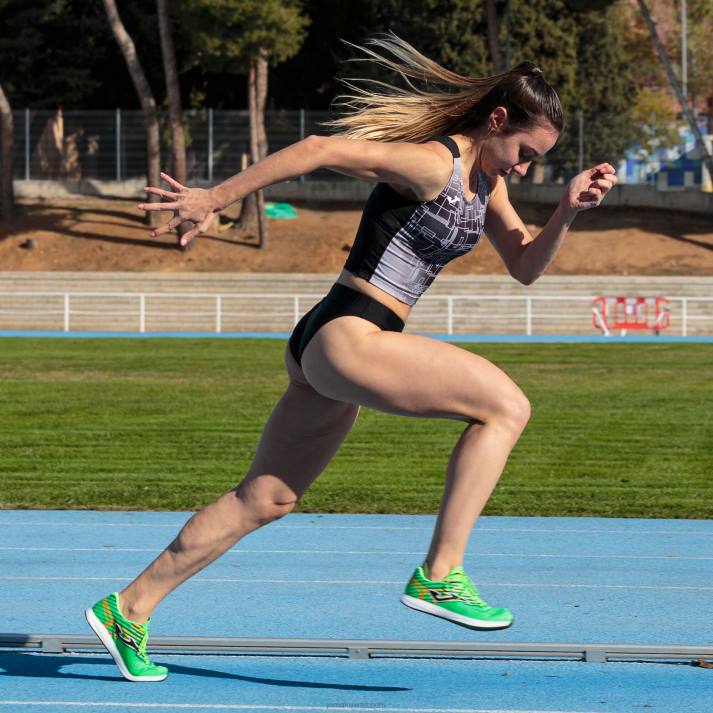 Joma 82P4R1868 أسود النخبة على مستوى الخزان الثامن نحيف