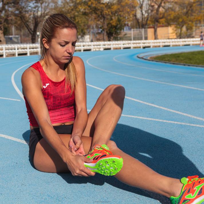 Joma 82P4R1897 أحمر النخبة على مستوى الخزان الثامن نحيف