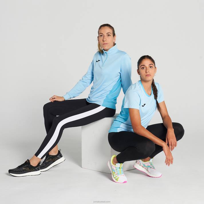 Joma 82P4R2192 السماء الزرقاء قميص قصير الأكمام الفائز الثاني نحيف