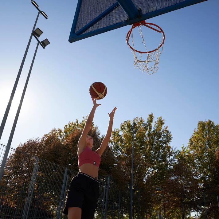 Joma 82P4R2541 لون القرنفل دافني حمالة الصدر الرياضية نحيف