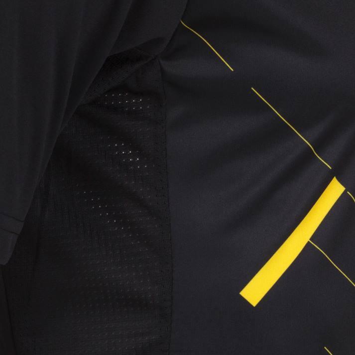 Joma 82P4R3048 أصفر مسود قميص بأكمام قصيرة النمر الثالث رجال