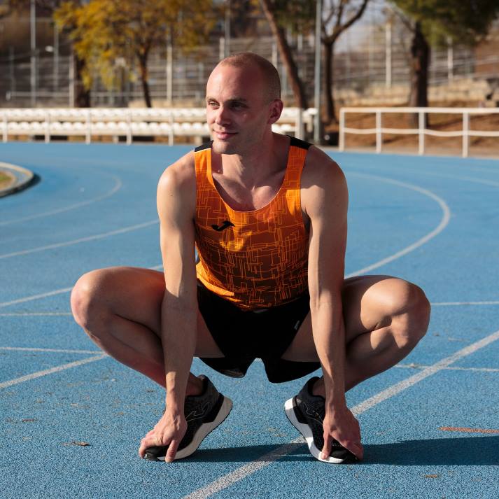 Joma 82P4R3270 برتقالة سوداء النخبة من الدبابات الثامن رجال