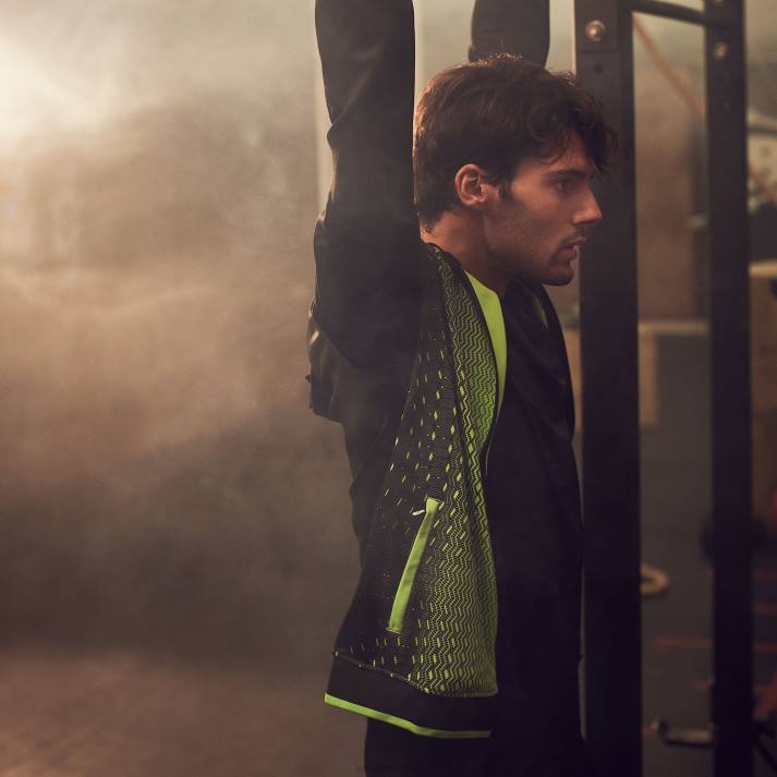 Joma 82P4R3392 أسود أخضر نيون سوبرنوفا سترة مقنعين رجال