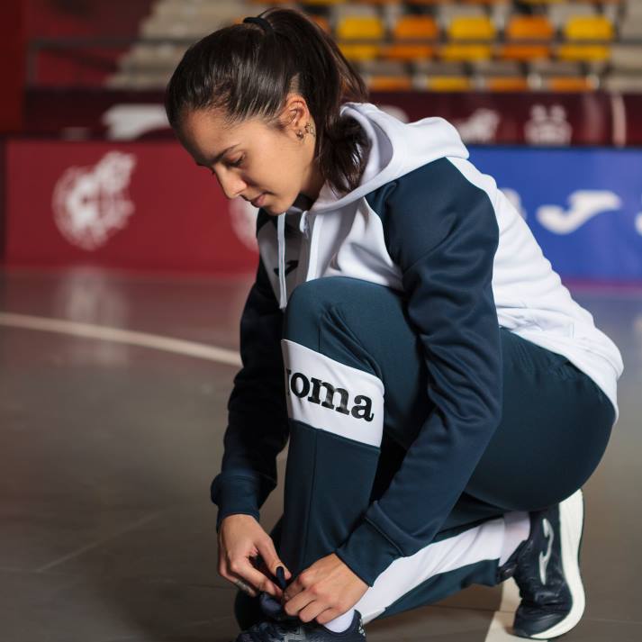 Joma 82P4R4046 أبيض كحلي أكاديمية جاكيت مقنع رابعًا نحيف