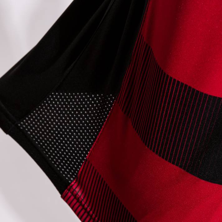 Joma 82P4R4290 أسود أحمر قميص بكم قصير europa v رجال